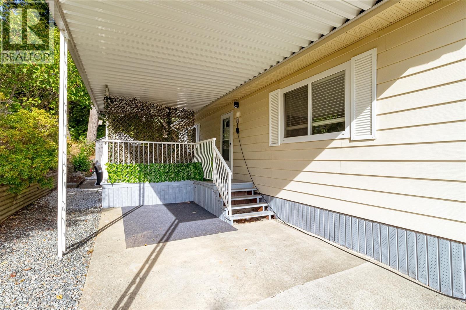 Photo 32 of 42 2501 Labieux Rd, Nanaimo BC