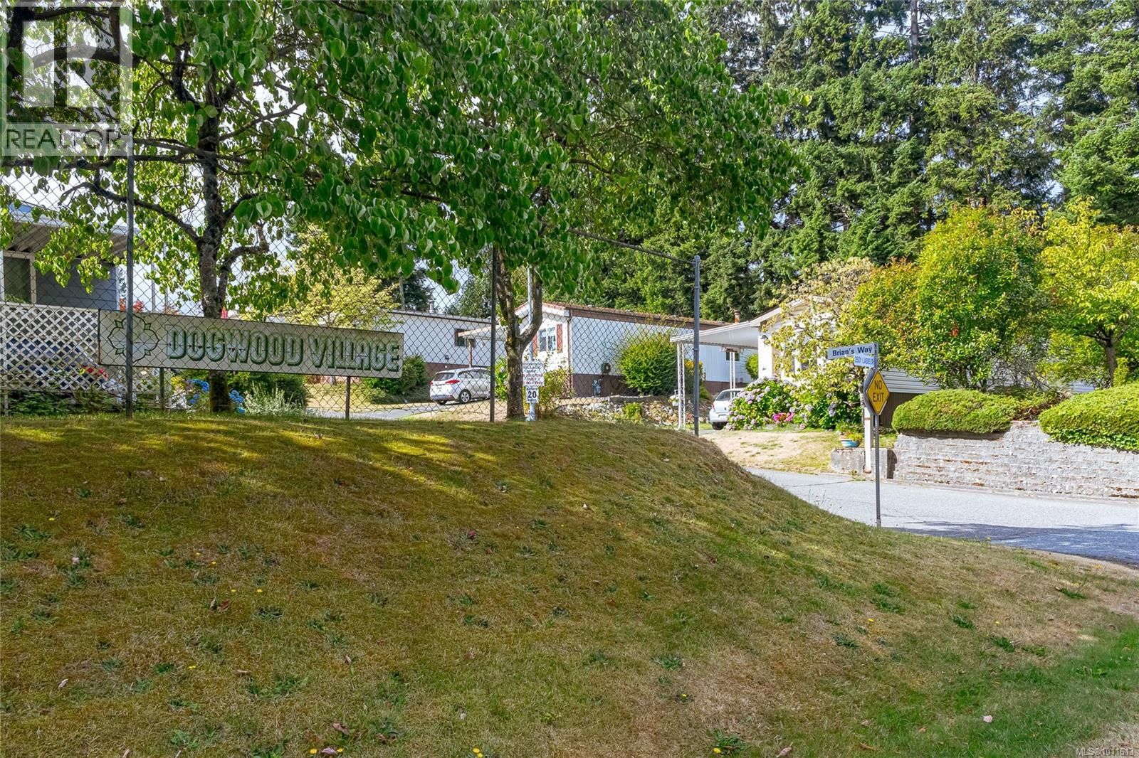 Photo 37 of 42 2501 Labieux Rd, Nanaimo BC