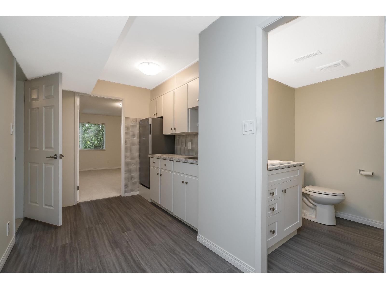 Photo 32 of 4 2989 Trafalgar Street, Abbotsford BC