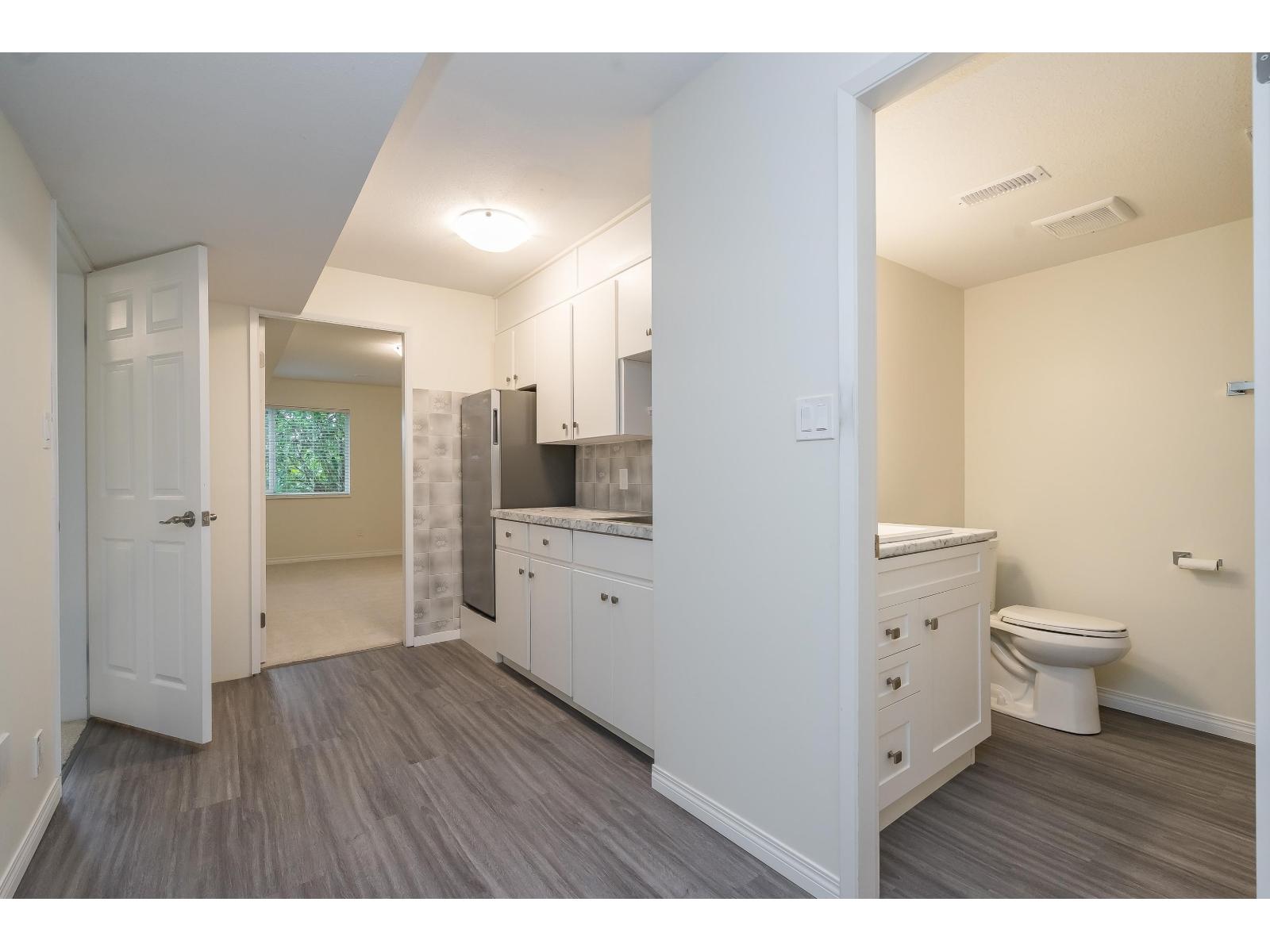Photo 33 of 4 2989 Trafalgar Street, Abbotsford BC