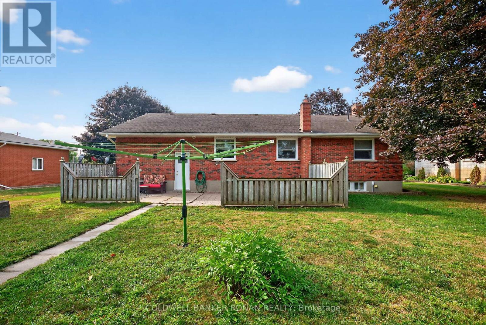 Photo 34 of 8 Douglas Drive, New Tecumseth ON