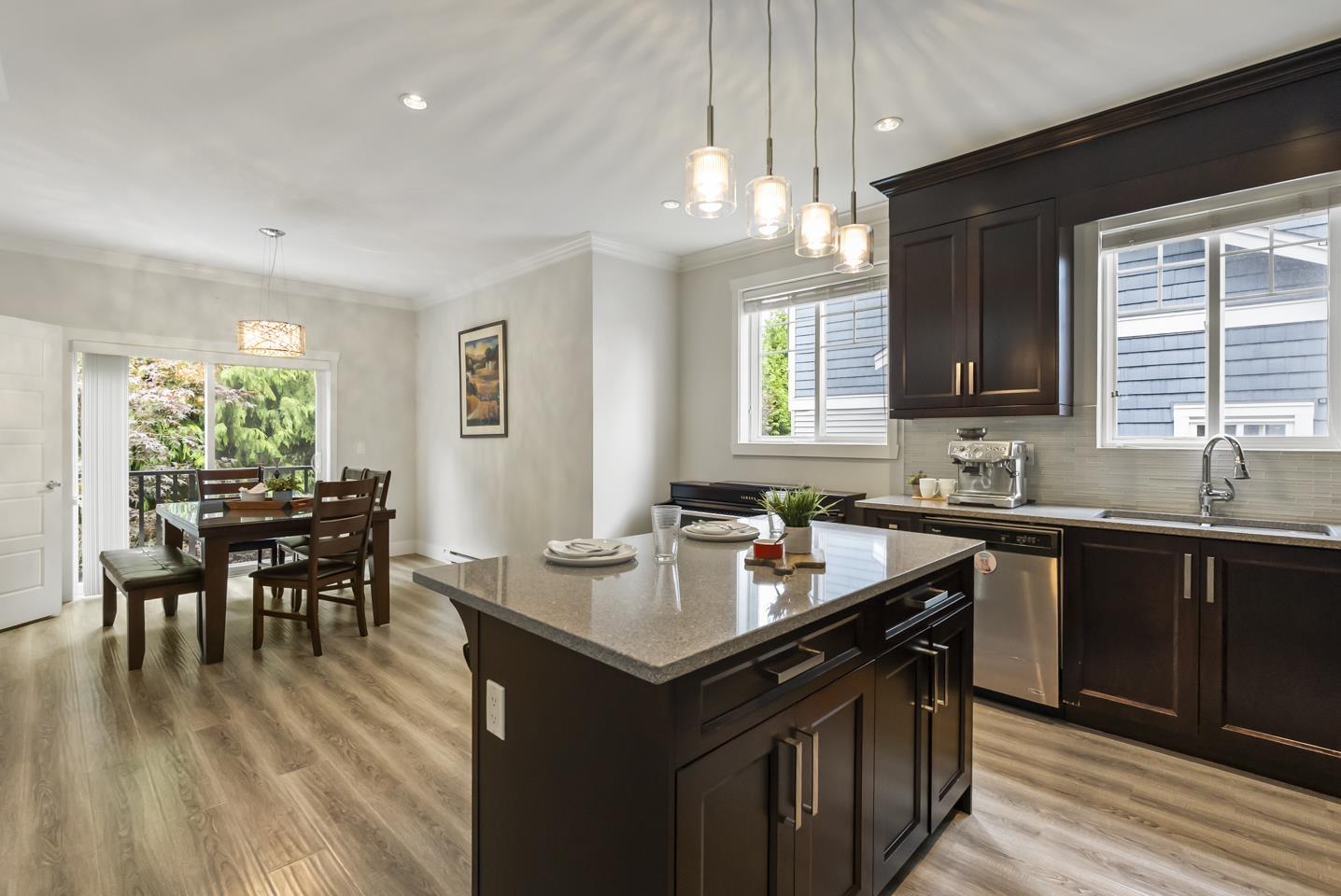 Photo 12 of 8 8747 162 Street, Surrey BC