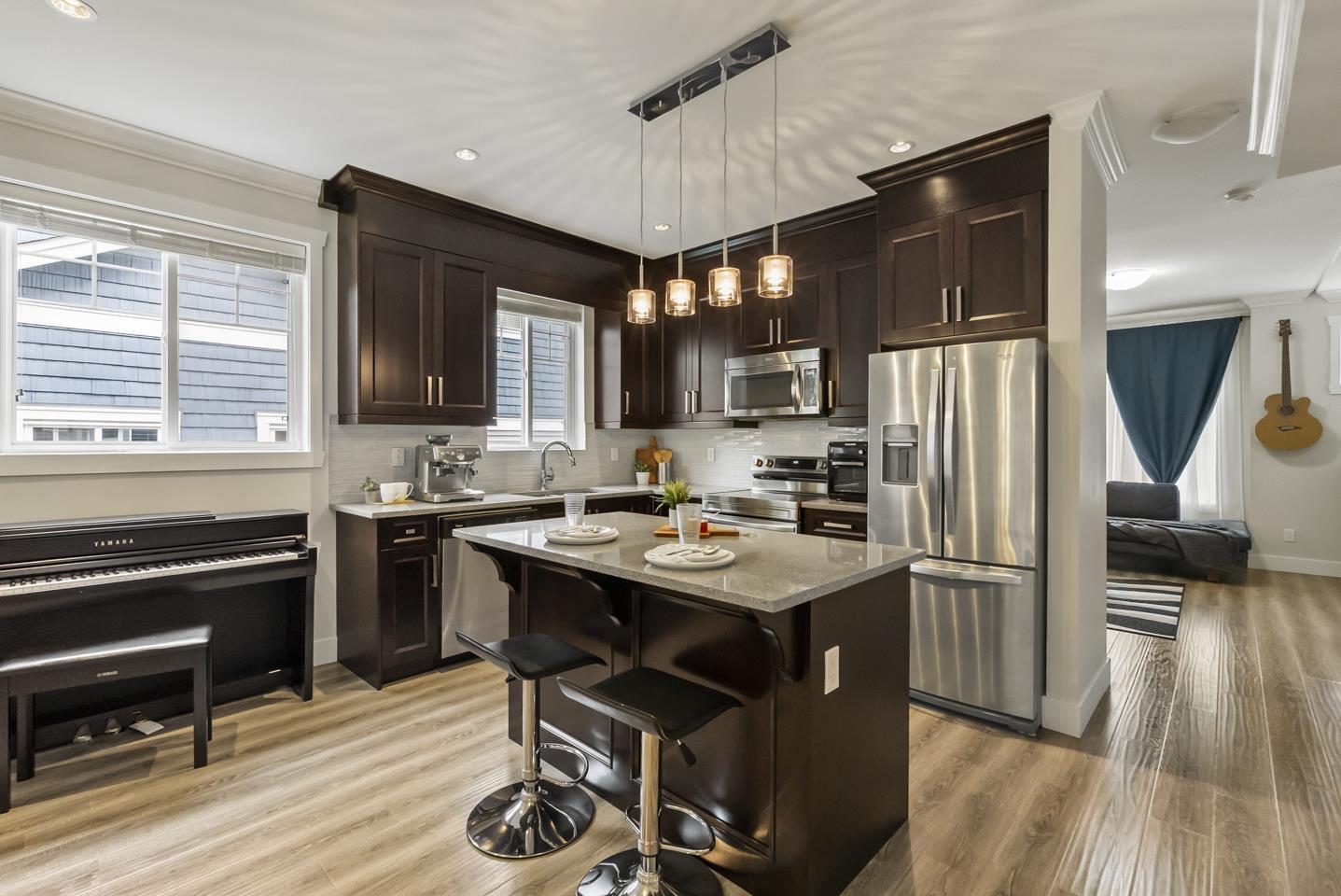 Photo 11 of 8 8747 162 Street, Surrey BC