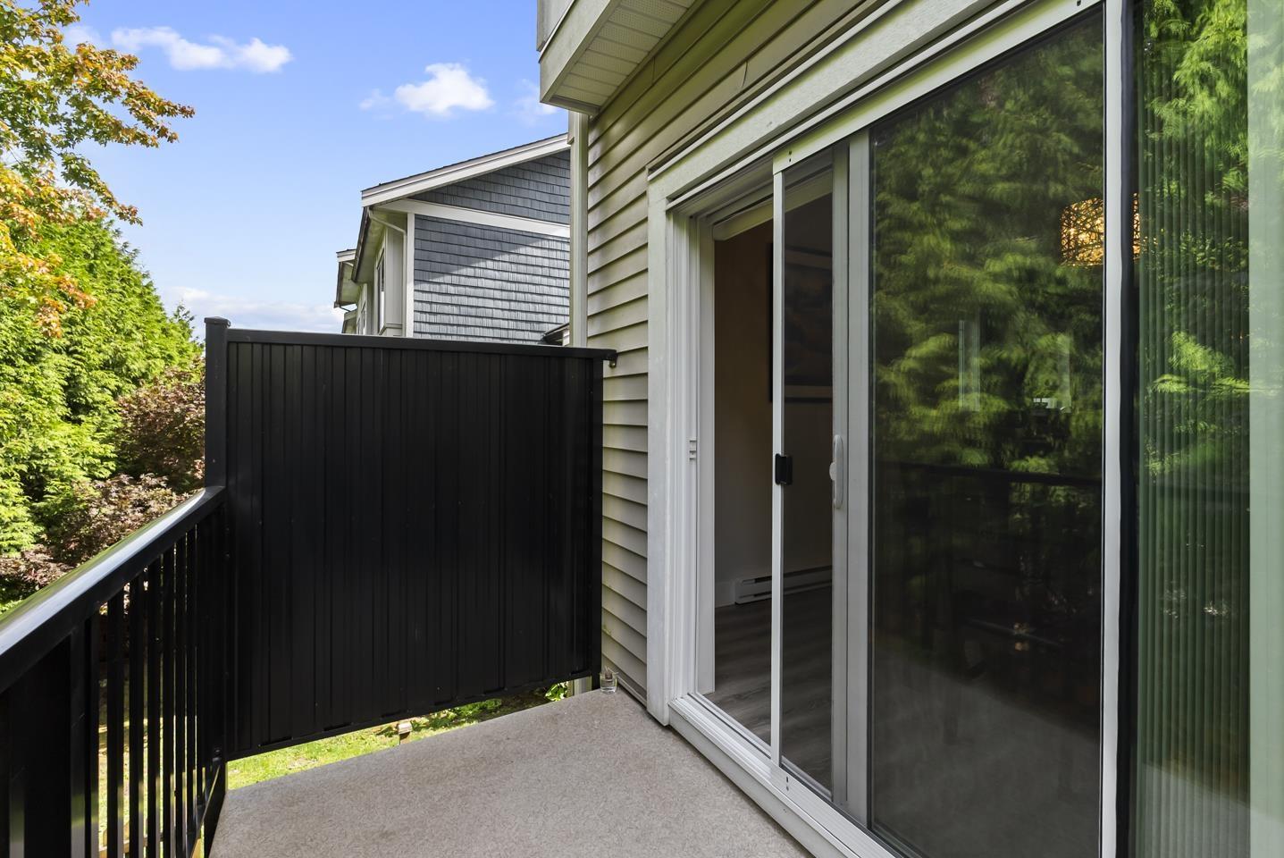 Photo 32 of 8 8747 162 Street, Surrey BC