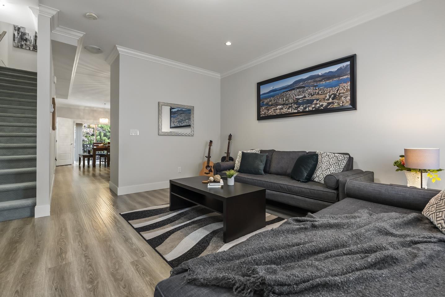 Photo 6 of 8 8747 162 Street, Surrey BC