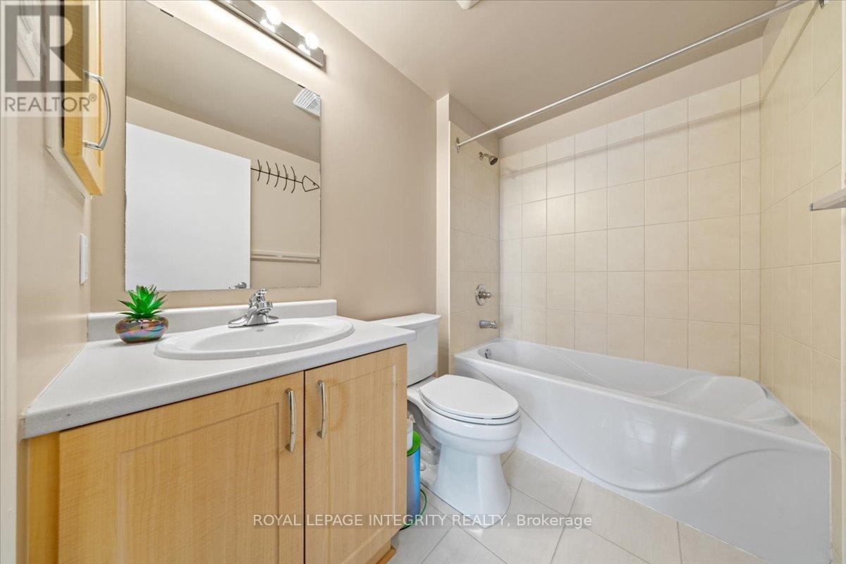 Photo 30 of 1604 70 Landry Street, Ottawa ON
