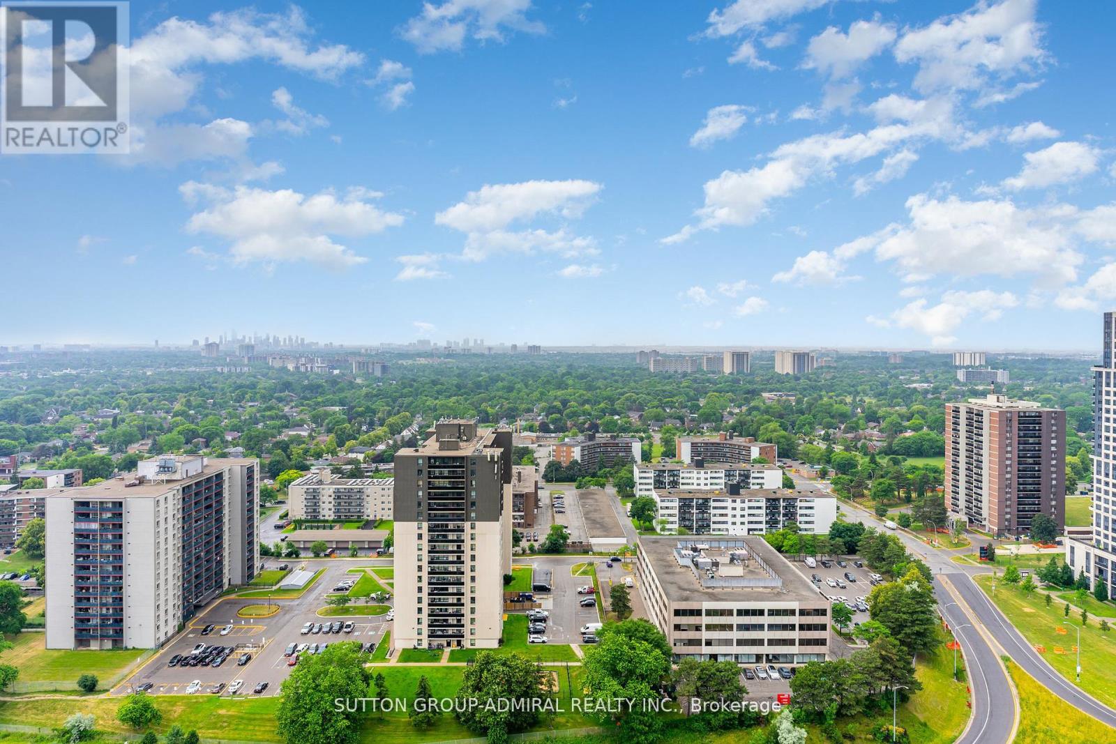 Photo 2 of 2701 30 Gibbs Road, Toronto ON