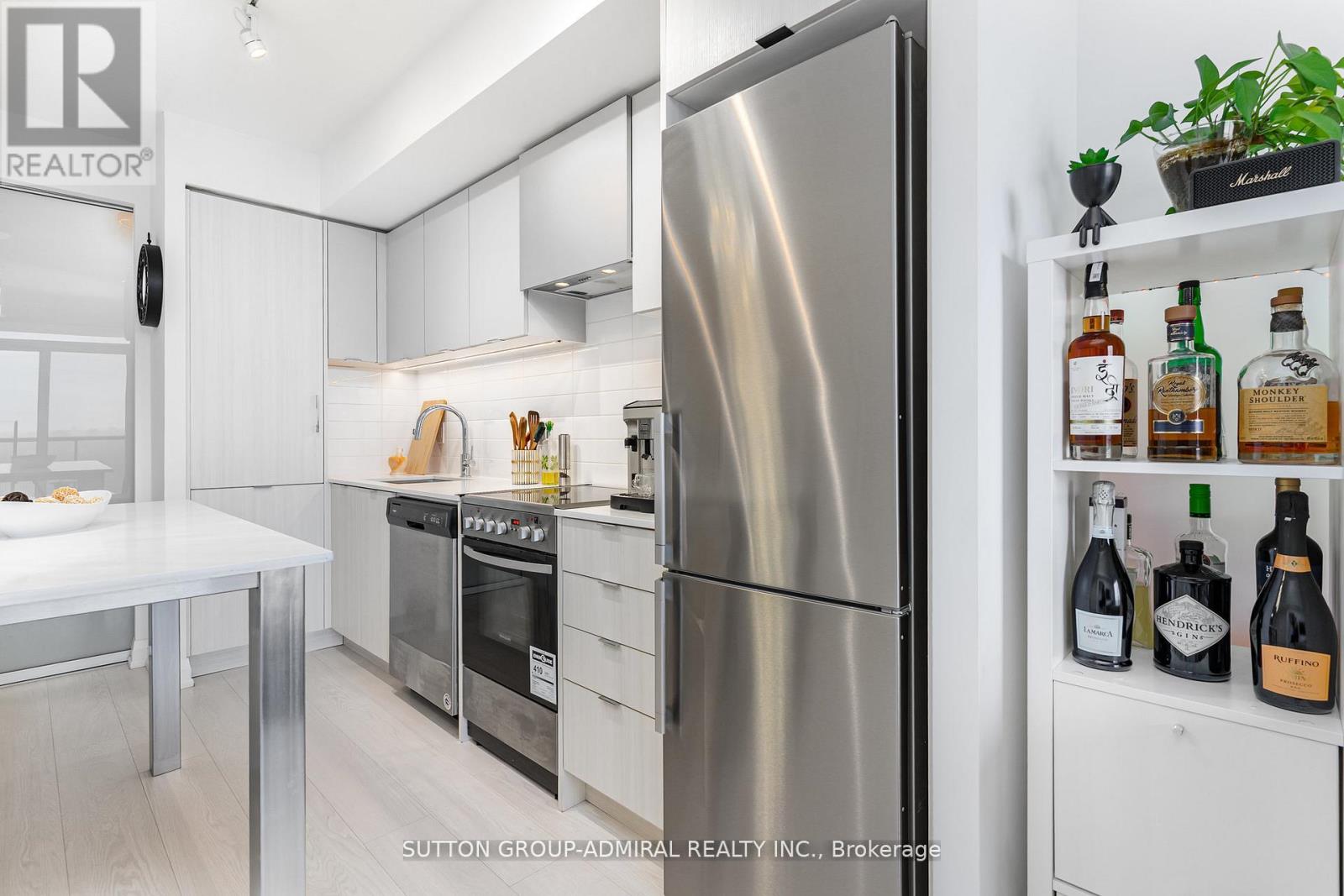 Photo 7 of 2701 30 Gibbs Road, Toronto ON