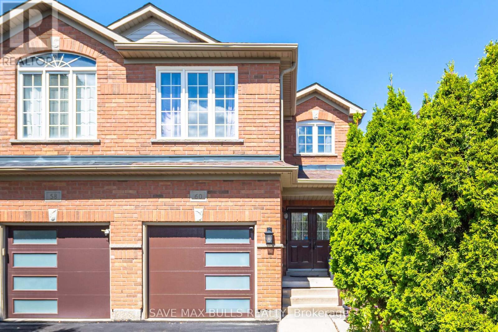 Photo 29 of 60 Vintage Gate, Brampton ON