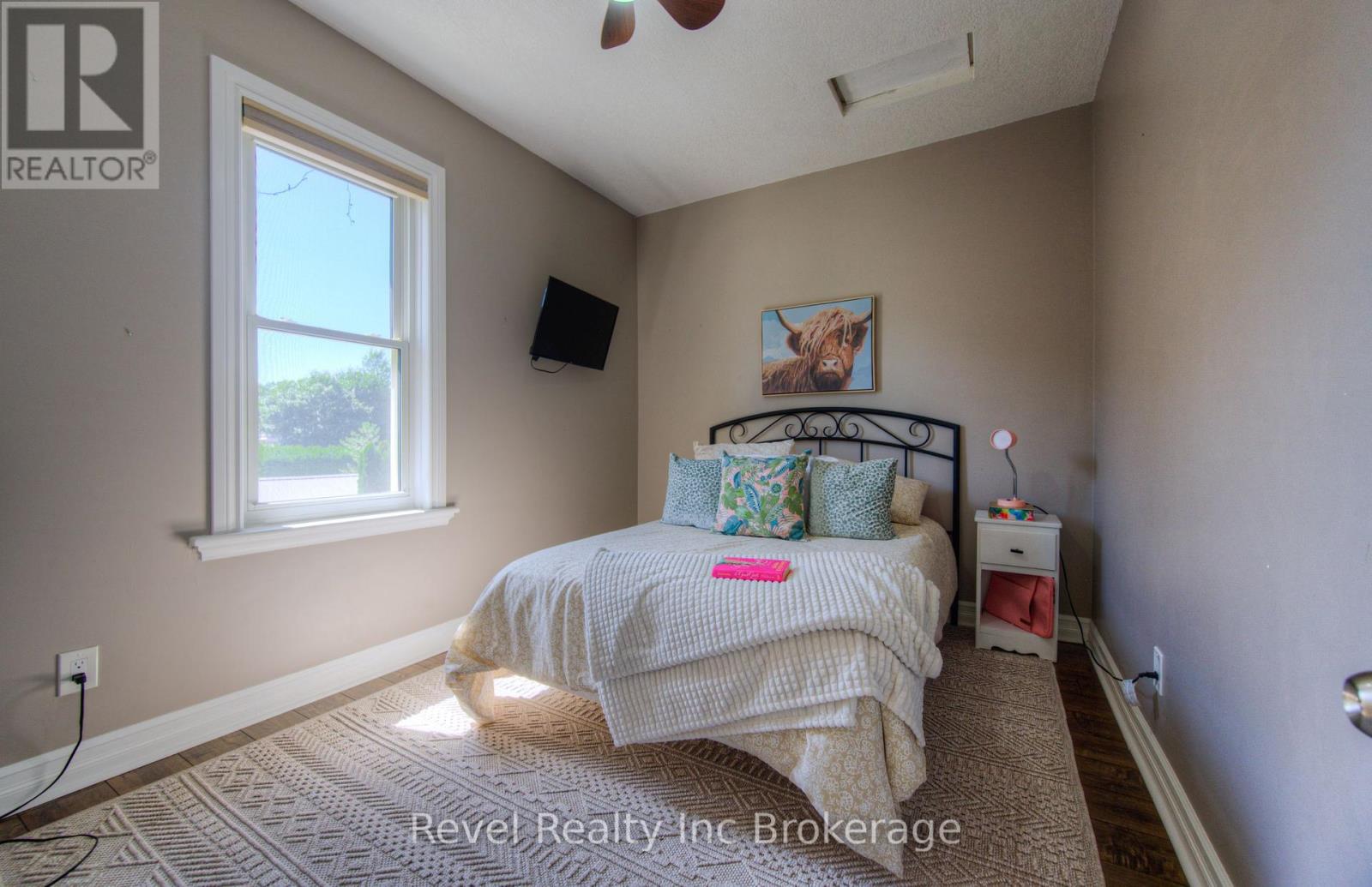 Photo 16 of 509 Canterbury Street, Woodstock ON