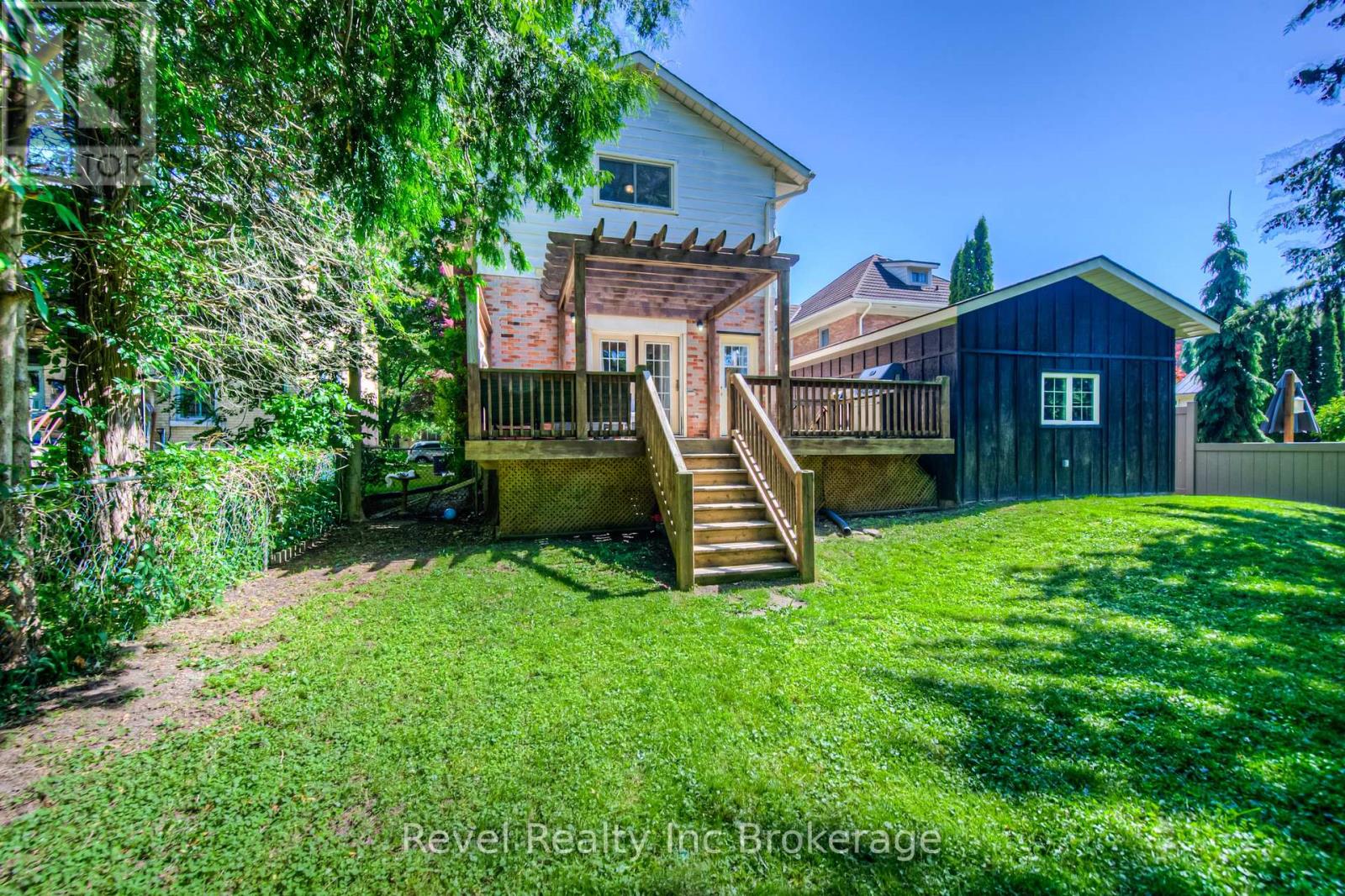 Photo 33 of 509 Canterbury Street, Woodstock ON