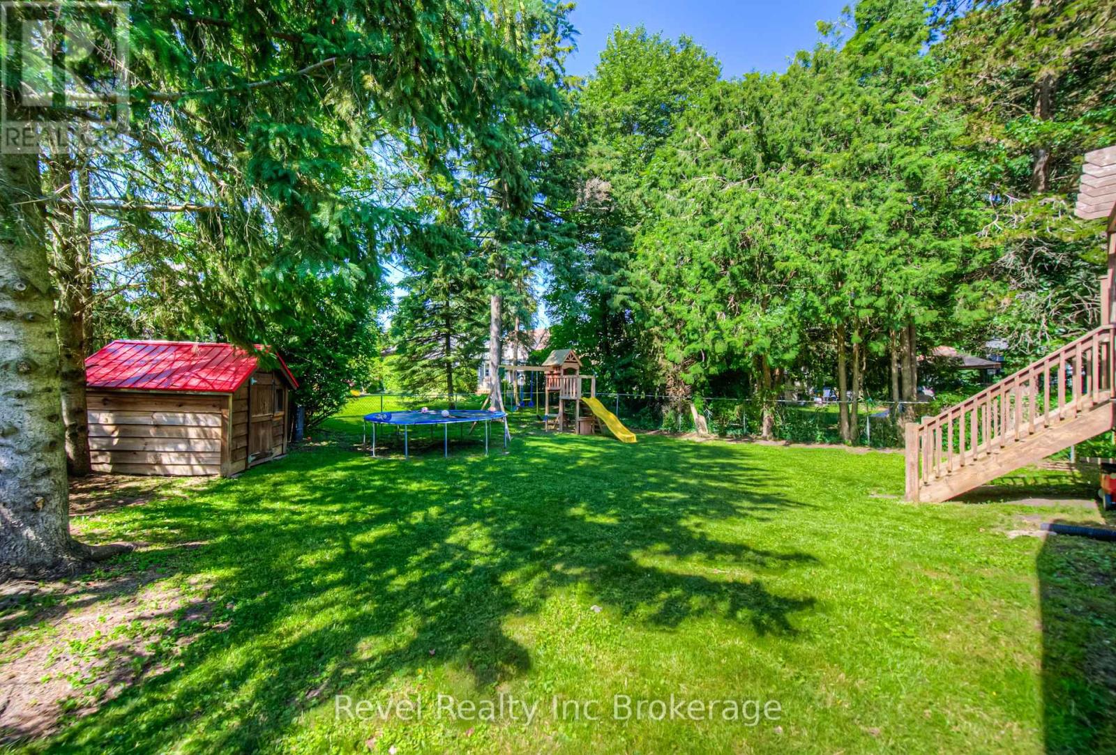 Photo 34 of 509 Canterbury Street, Woodstock ON