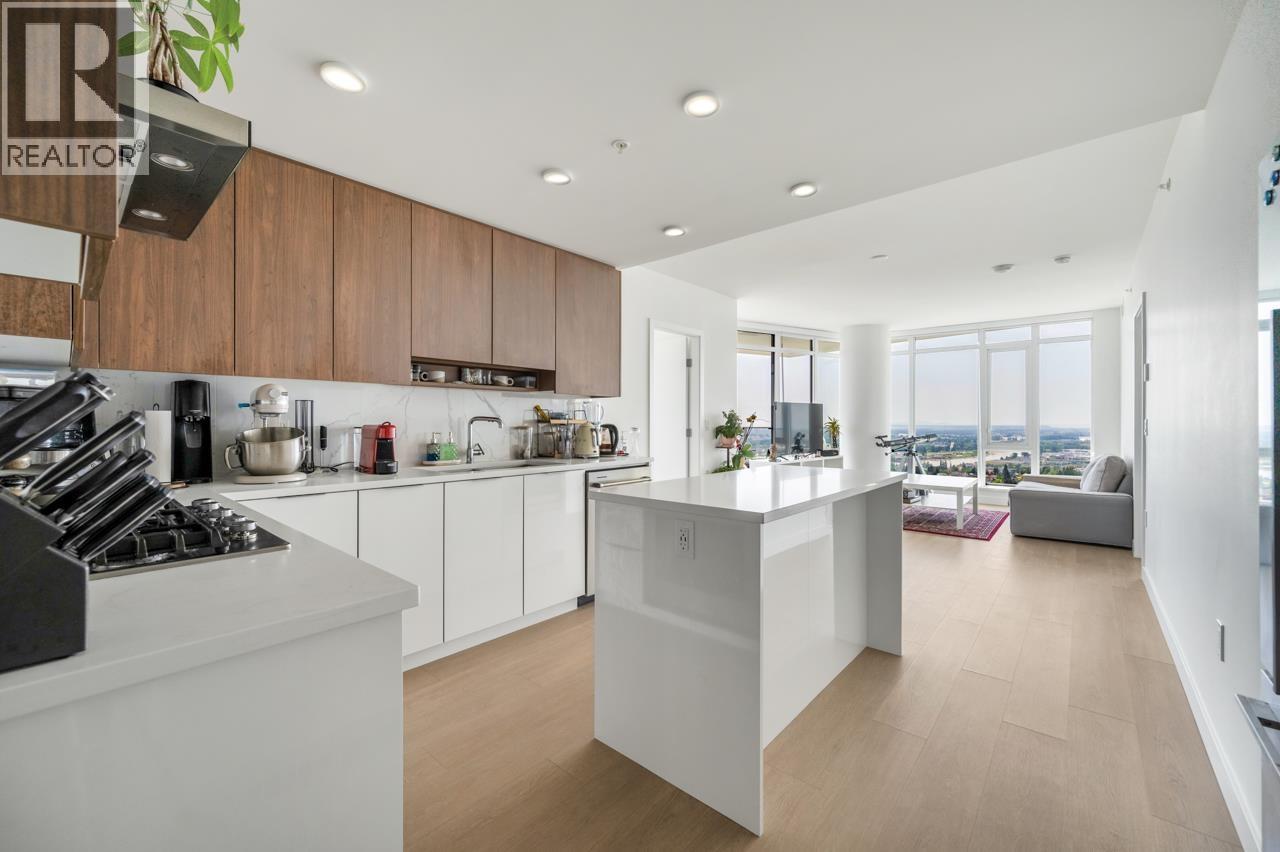 Photo 13 of 2307 7683 Park Crescent, Burnaby BC
