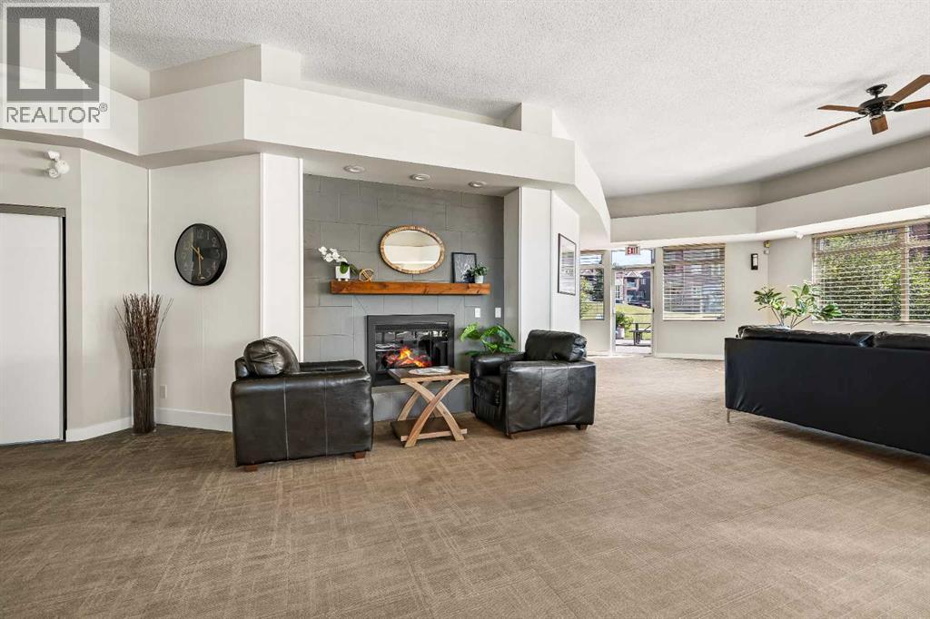 Single Family House for Sale in   Edenwold Heights NW Edgemont Calgary 