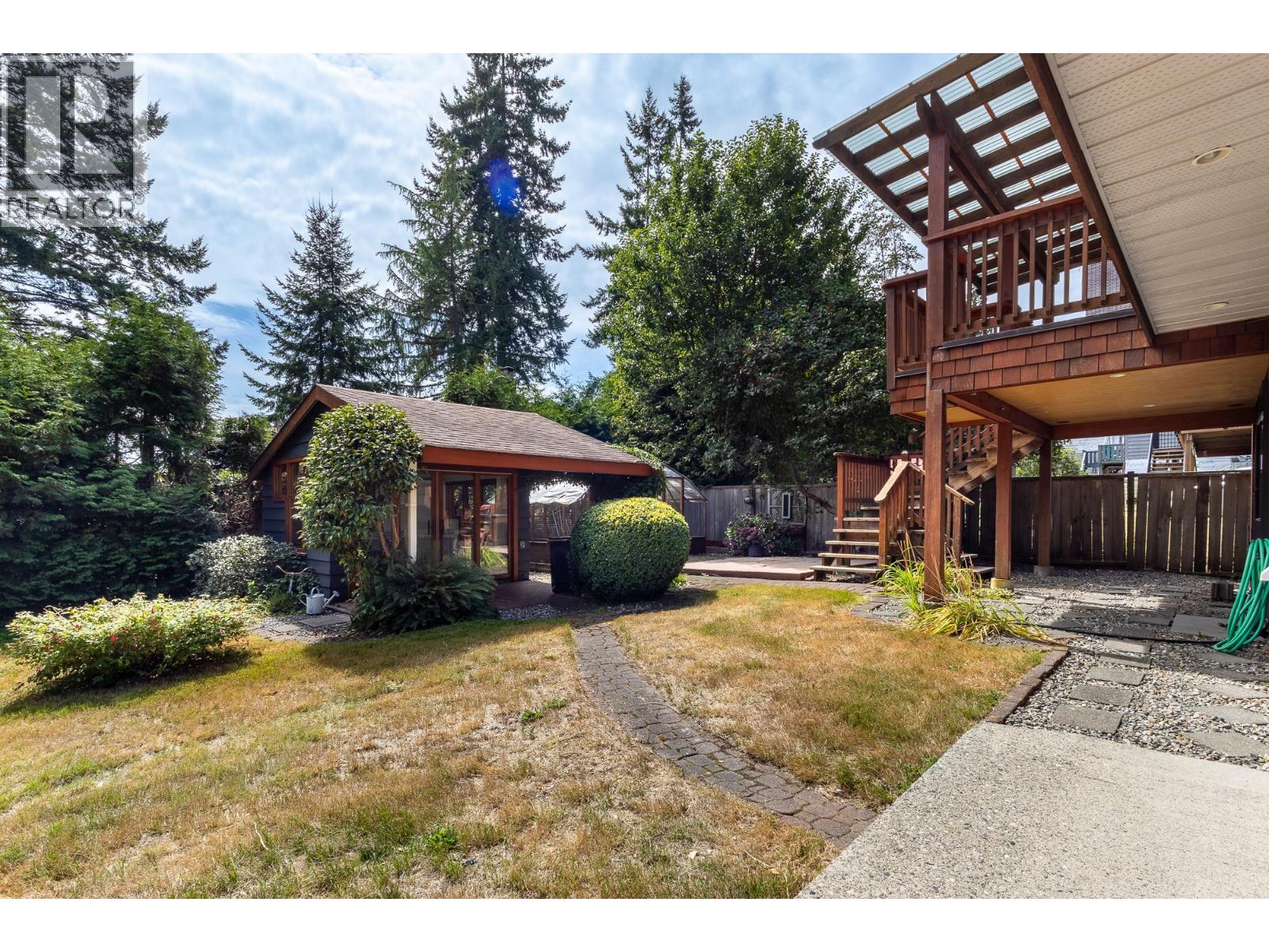 Photo 8 of 801 Reed Road, Gibsons BC