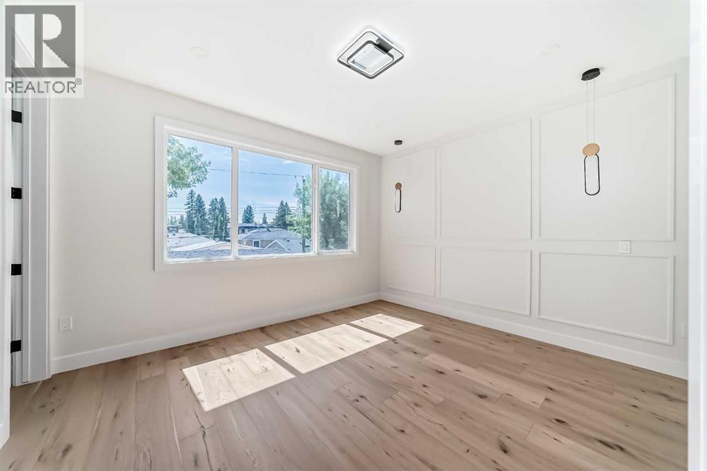Single Family House for Sale in   Avenue SW Richmond Calgary 