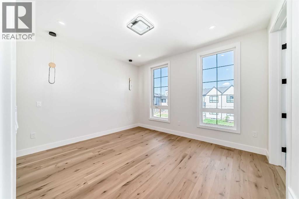 Single Family House for Sale in   Avenue SW Richmond Calgary 