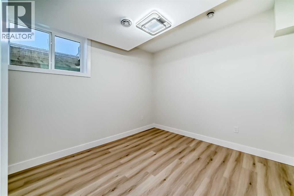 Single Family House for Sale in   Avenue SW Richmond Calgary 