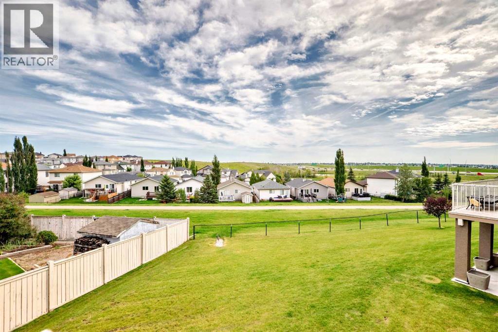 Single Family House for Sale in  Royal Crest View NW Royal Oak Calgary 