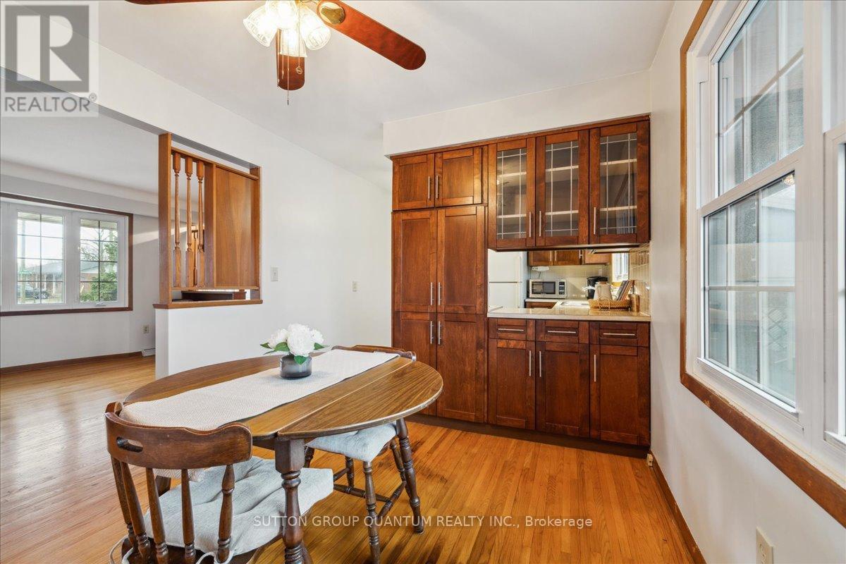 Photo 39 of 297 Lakeshore Road, St Catharines ON