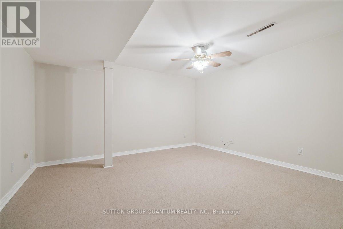 Photo 18 of 297 Lakeshore Road, St Catharines ON