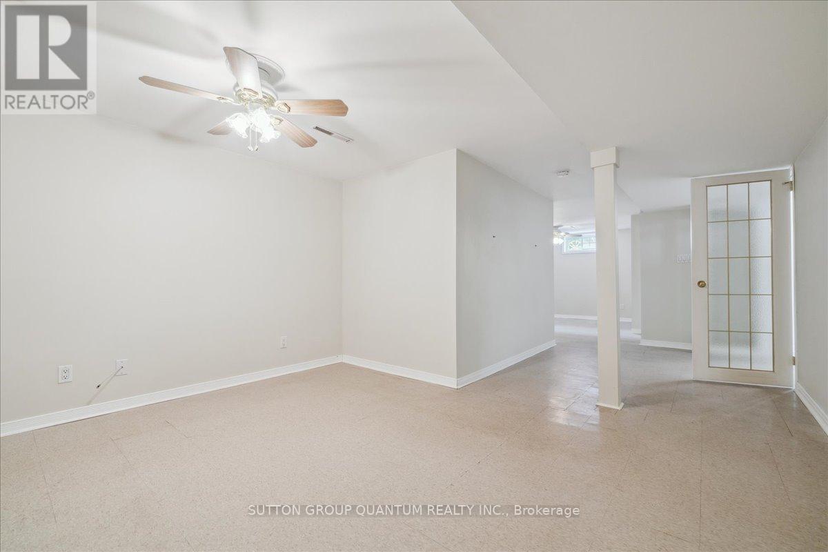 Photo 31 of 297 Lakeshore Road, St Catharines ON