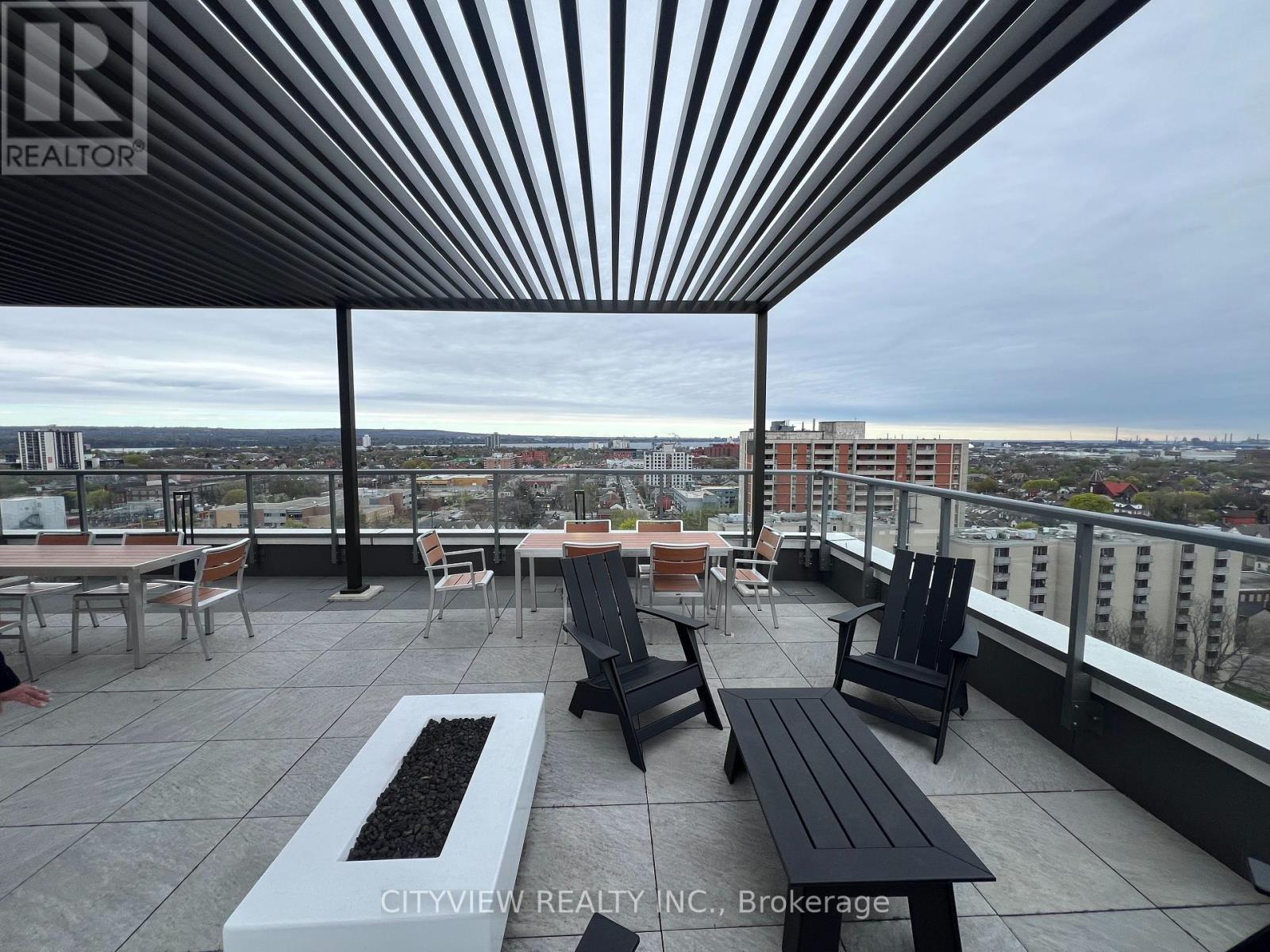 Photo 19 of 401 212 King William Street, Hamilton ON