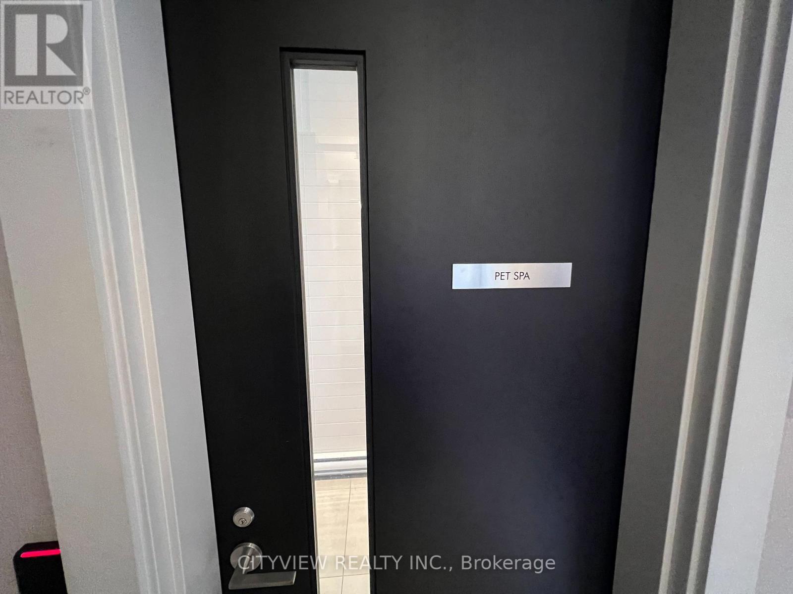 Photo 21 of 401 212 King William Street, Hamilton ON