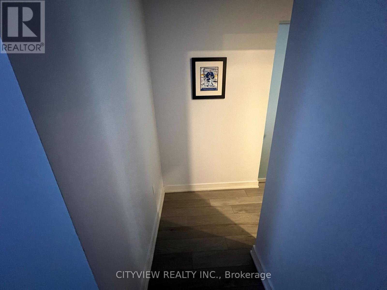 Photo 4 of 401 212 King William Street, Hamilton ON