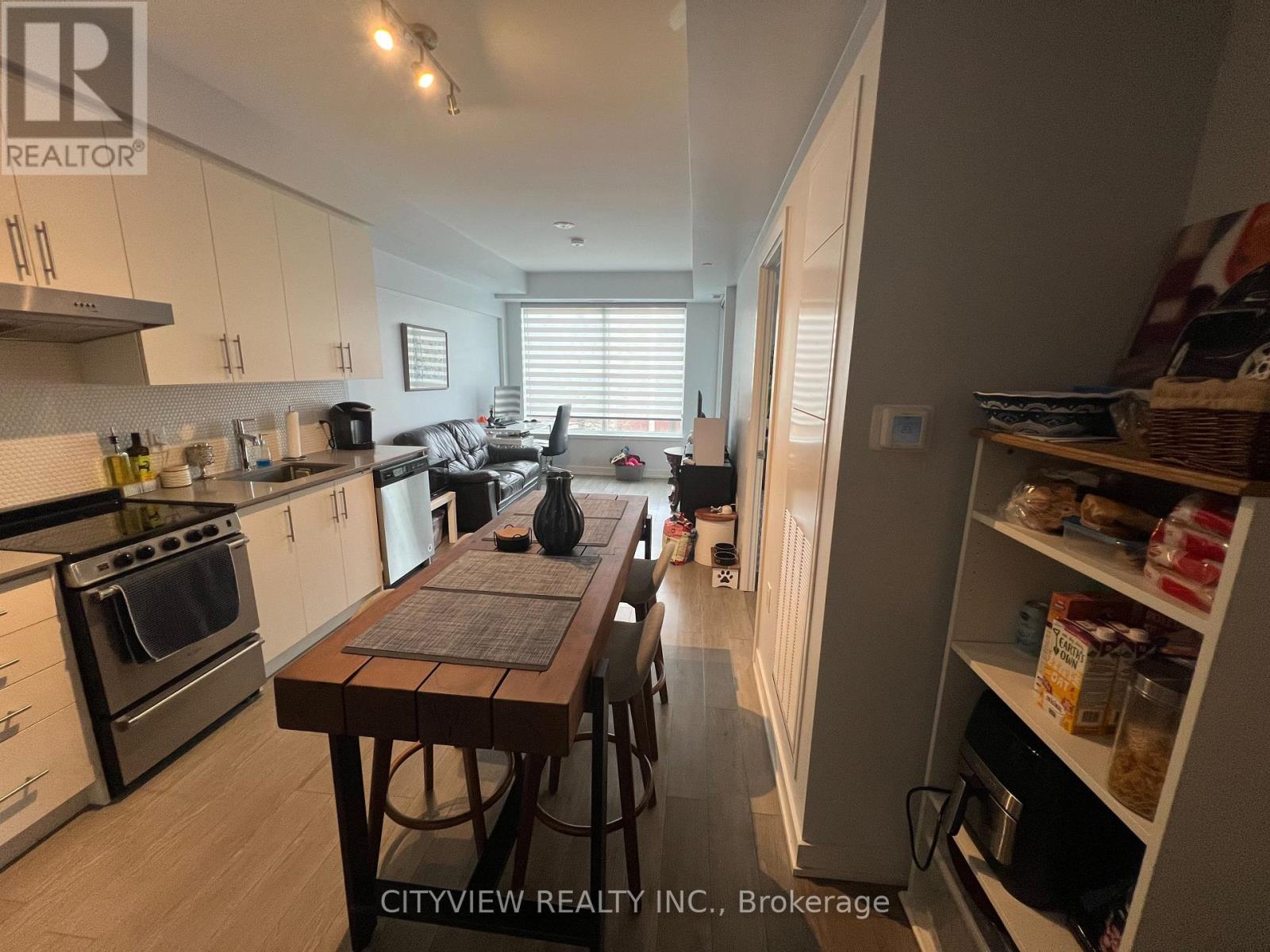 Photo 3 of 401 212 King William Street, Hamilton ON