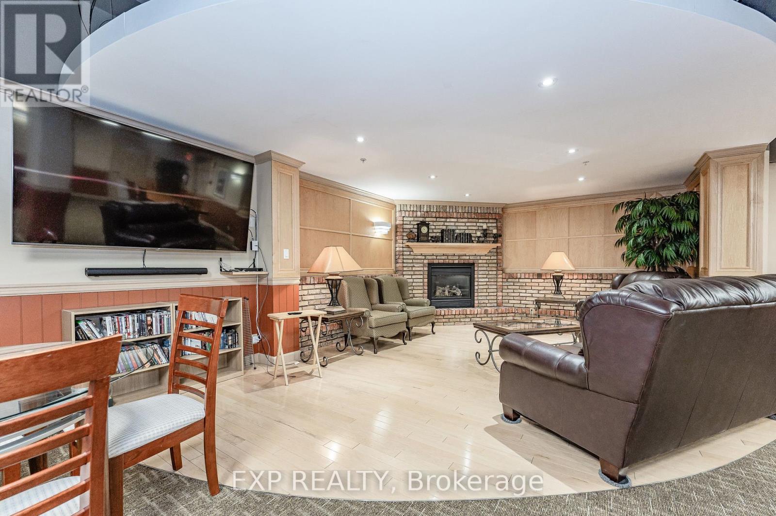 Photo 22 of 1106 250 Glenridge Drive S, Waterloo ON