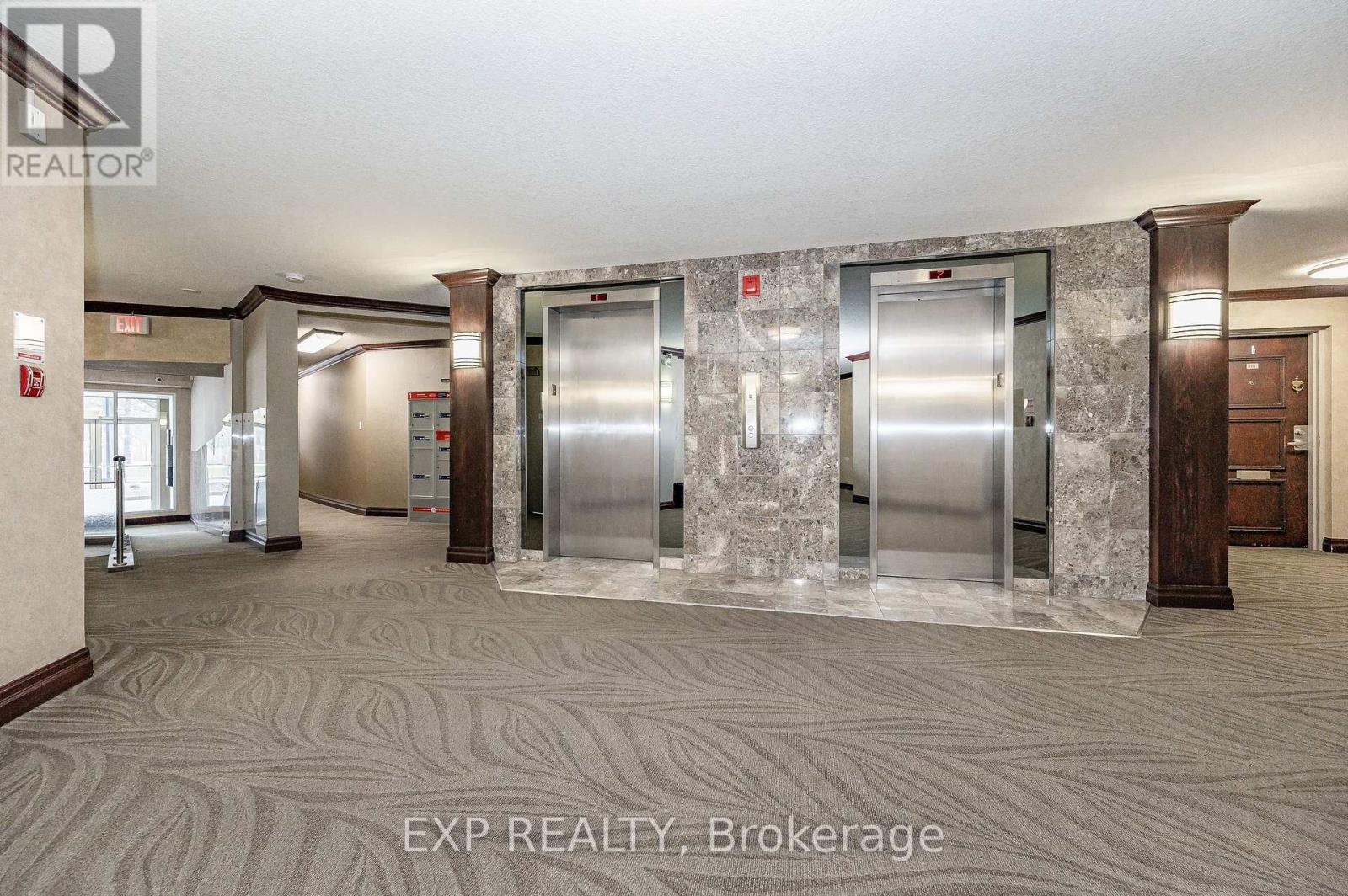 Photo 2 of 1106 250 Glenridge Drive S, Waterloo ON
