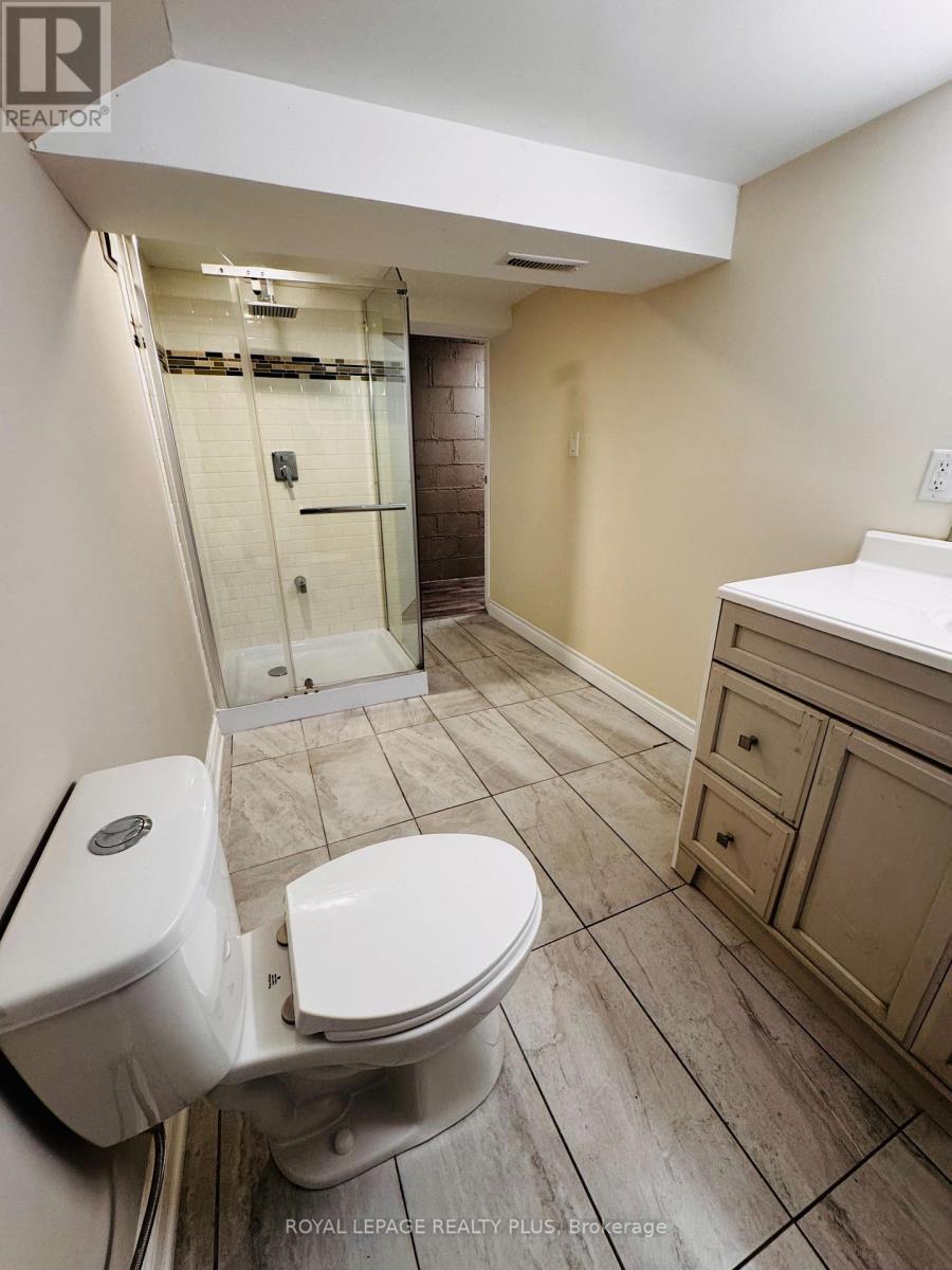 Photo 22 of Bsmt 90 Ontario Avenue, Hamilton ON