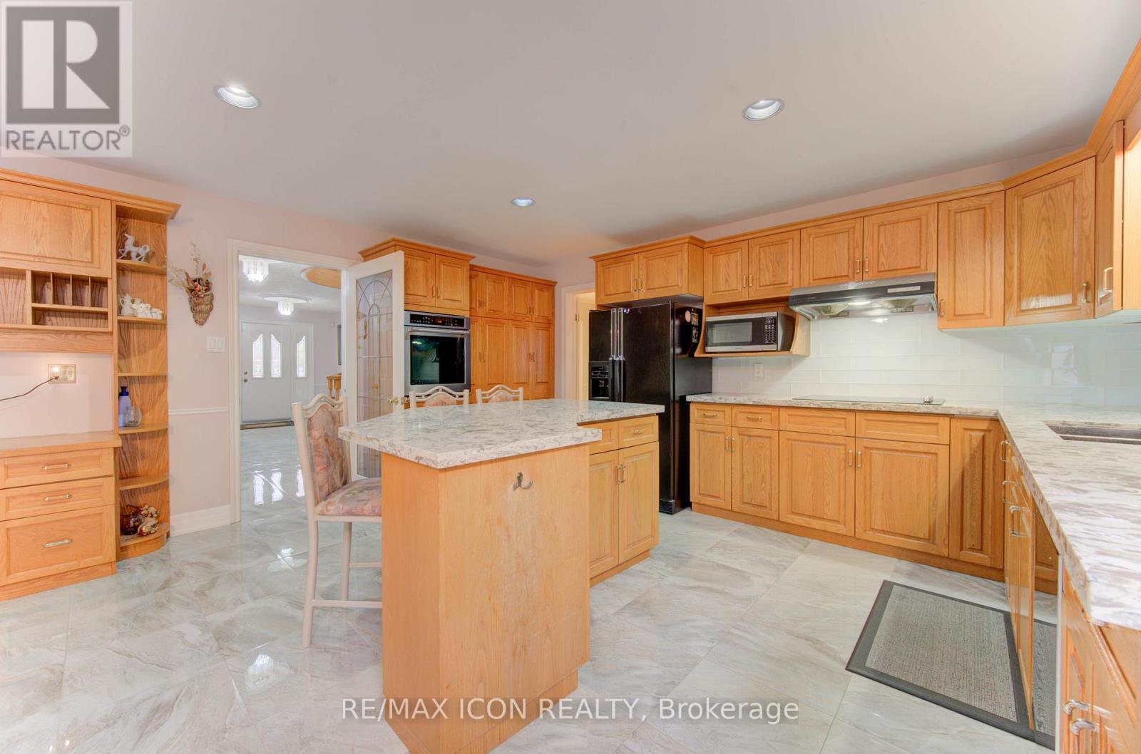 Photo 46 of 531 Sandbrooke Court, Waterloo ON