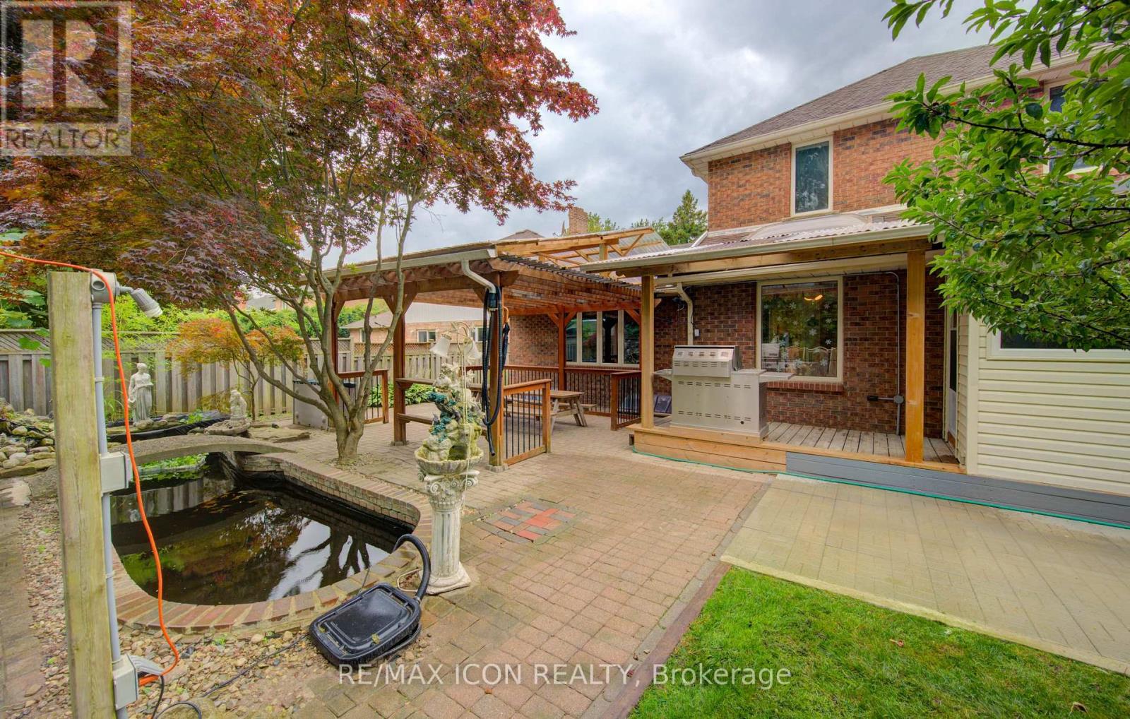 Photo 29 of 531 Sandbrooke Court, Waterloo ON
