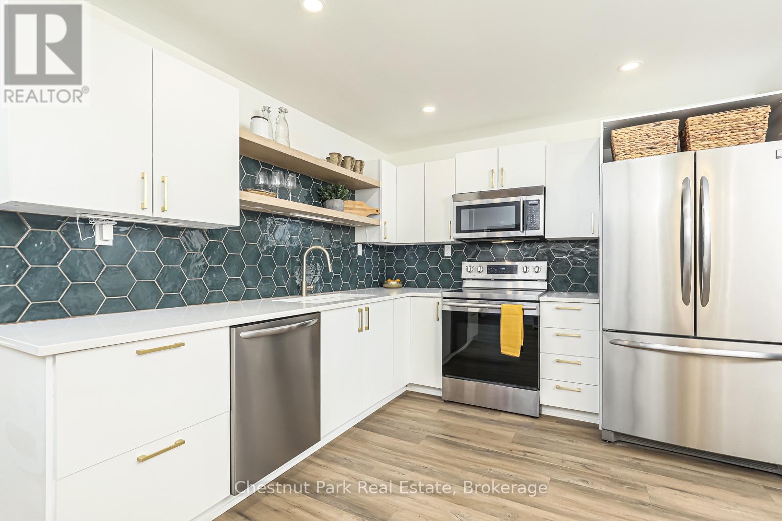 Photo 20 of 208 Redan Street, Grey Highlands ON