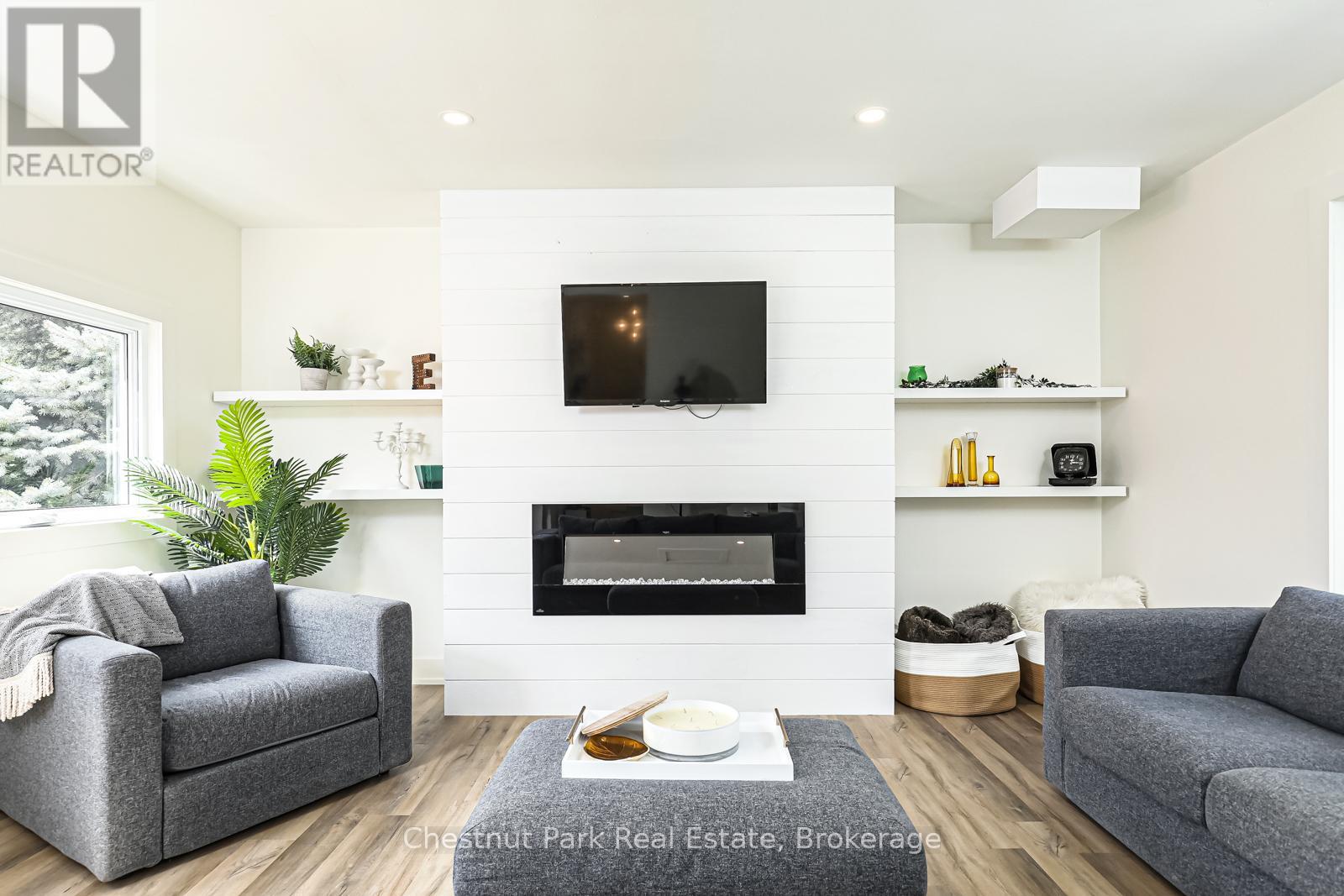 Photo 14 of 208 Redan Street, Grey Highlands ON