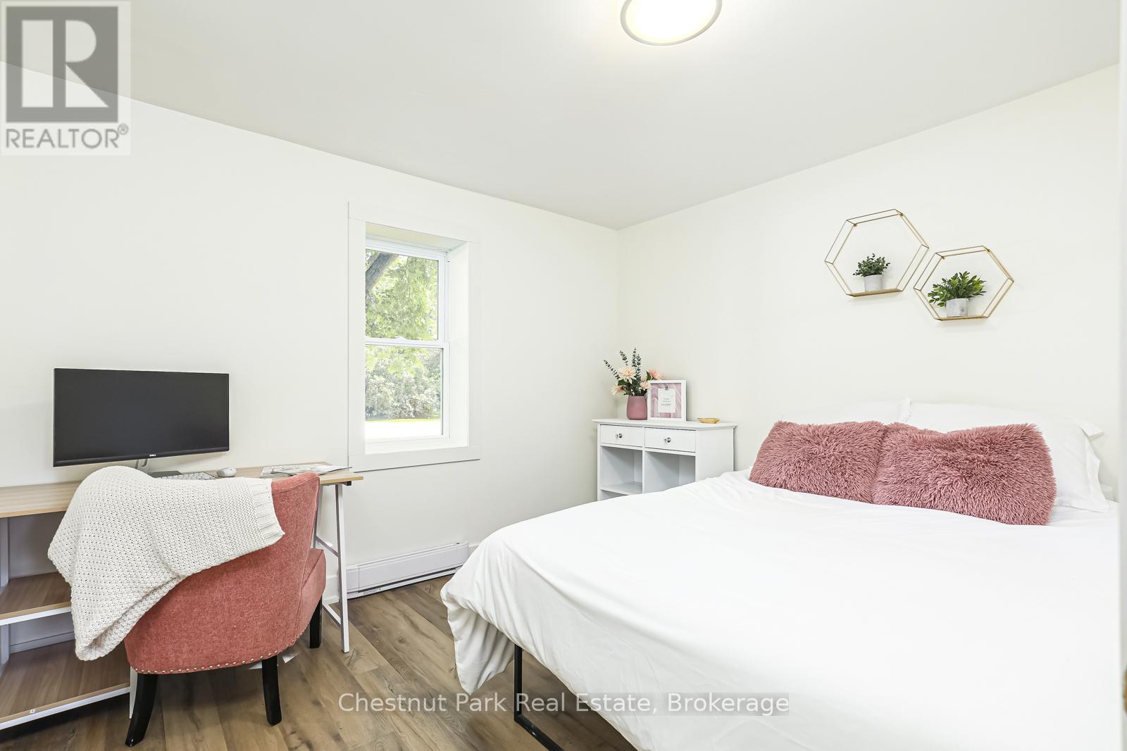 Photo 35 of 208 Redan Street, Grey Highlands ON