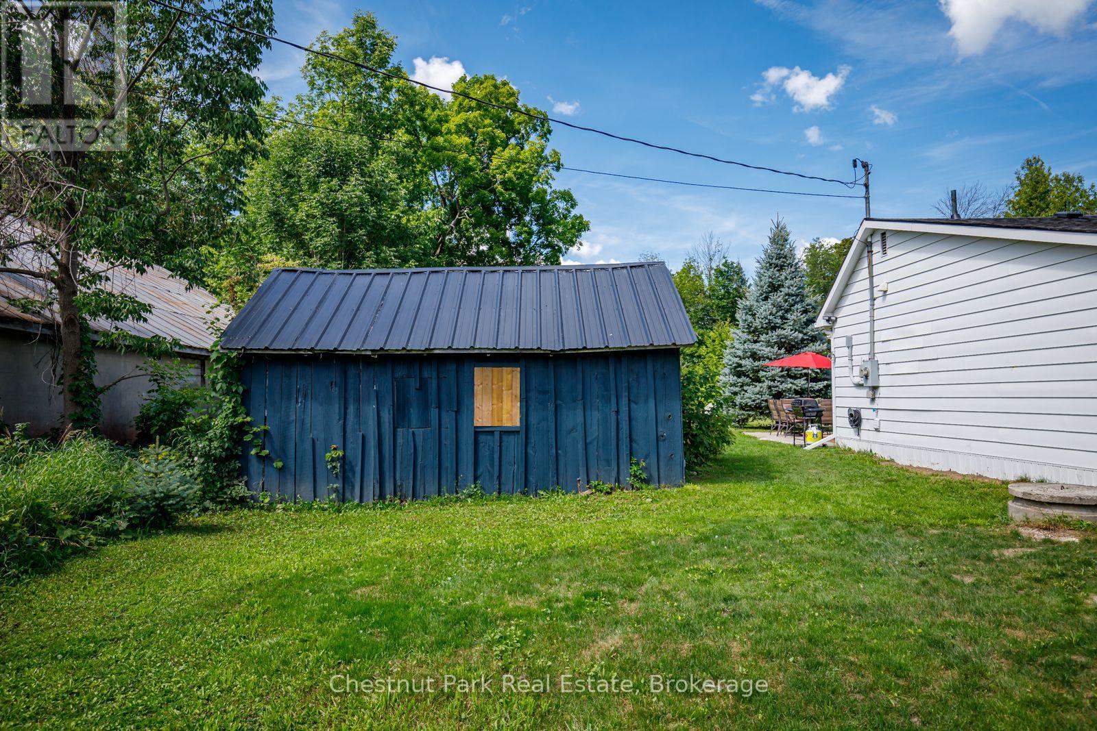 Photo 17 of 208 Redan Street, Grey Highlands ON
