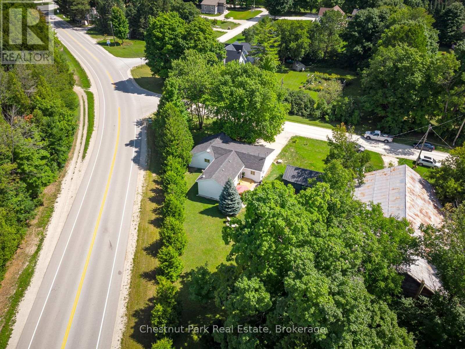 Photo 19 of 208 Redan Street, Grey Highlands ON