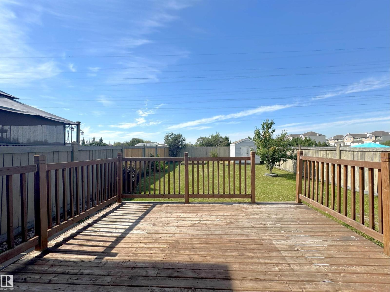 Photo 14 of 3240 26 St Nw, Edmonton AB
