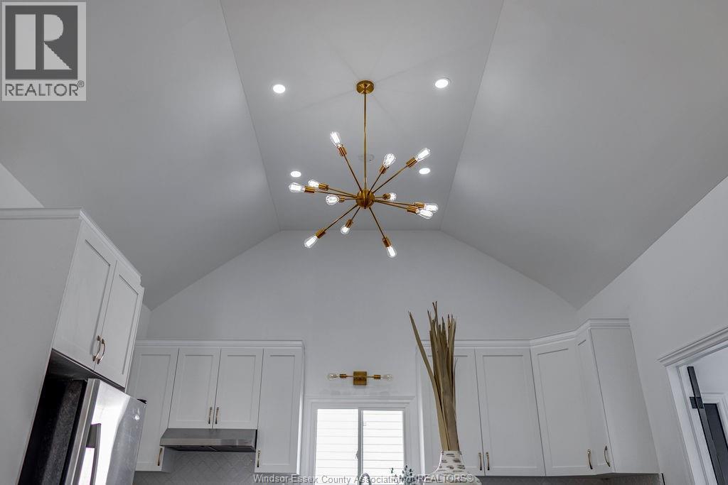 Photo 27 of 13028 Tecumseh Road East, Tecumseh ON