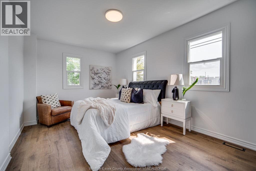 Photo 3 of 13028 Tecumseh Road East, Tecumseh ON