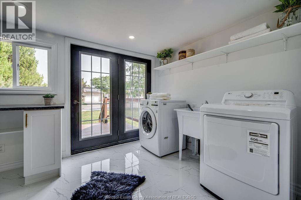 Photo 22 of 13028 Tecumseh Road East, Tecumseh ON