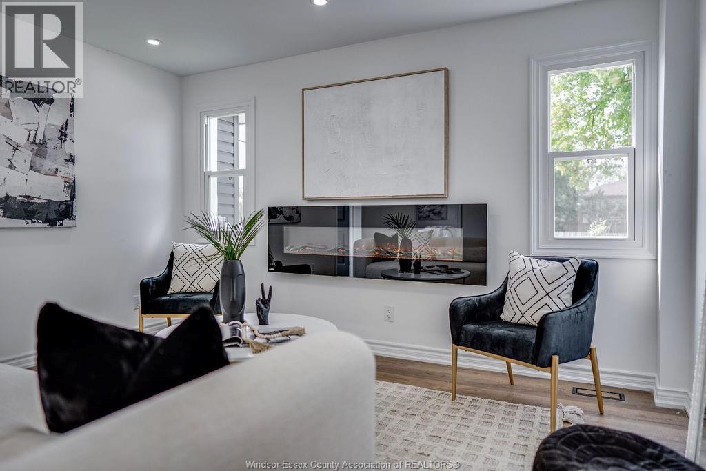 Photo 25 of 13028 Tecumseh Road East, Tecumseh ON