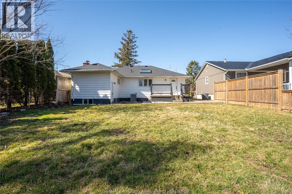 Photo 37 of 416 Indian Creek Road West, Chatham ON
