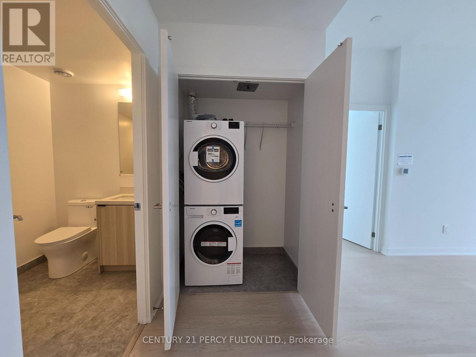 Photo 22 of Ph 11 252 Church Street, Toronto ON