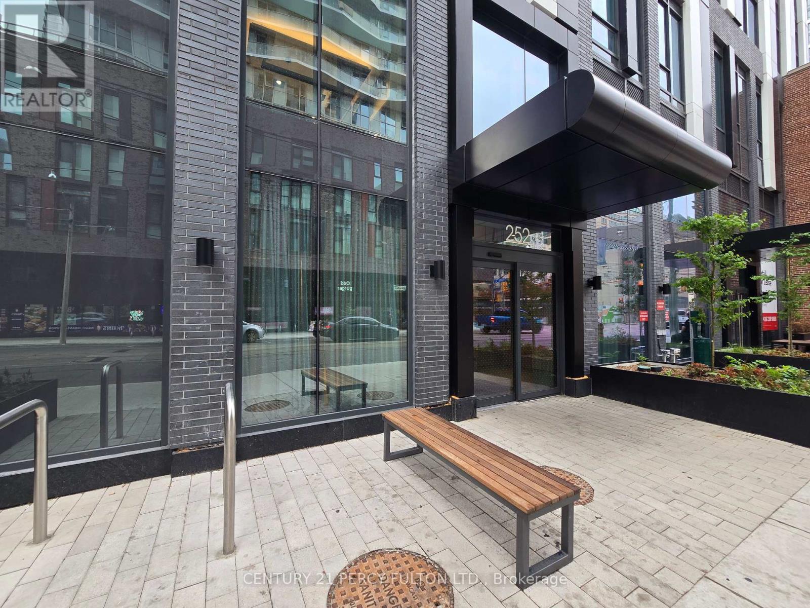 Photo 9 of Ph 11 252 Church Street, Toronto ON