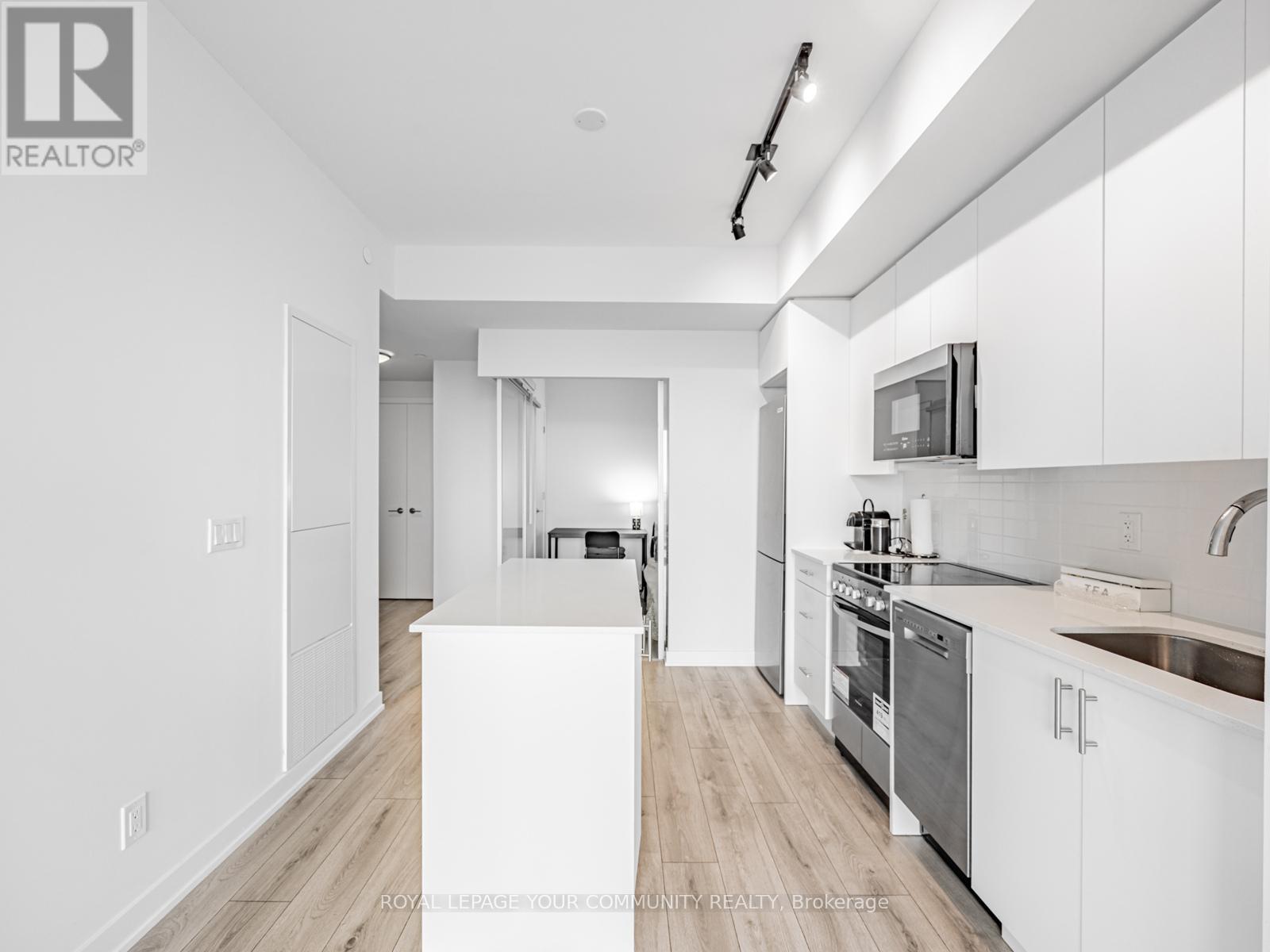 Photo 30 of 2301 15 Ellerslie Avenue, Toronto ON