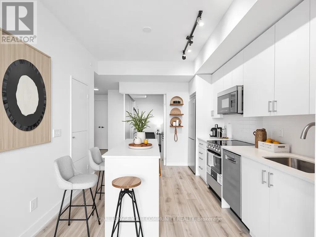 Photo 3 of 2301 15 Ellerslie Avenue, Toronto ON